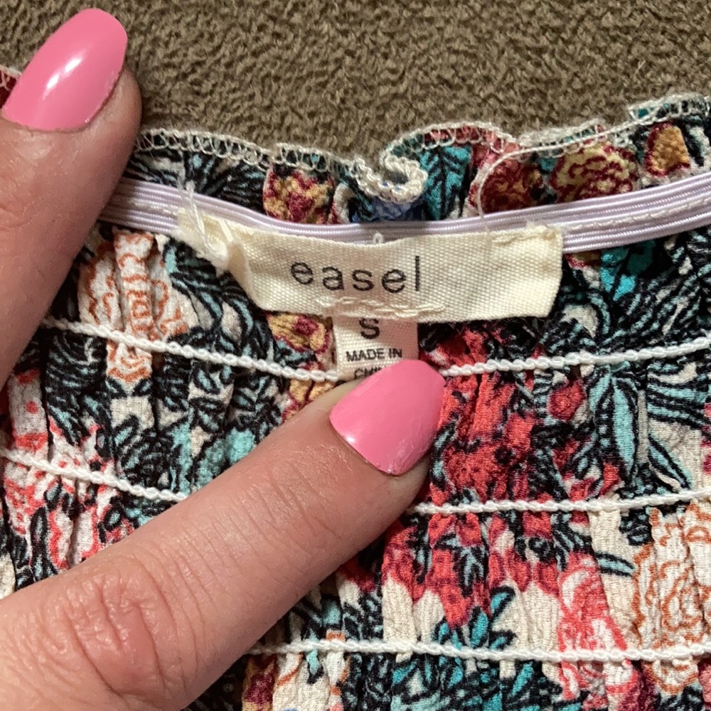 Off Shoulder Floral dress - Picture 6 of 6
